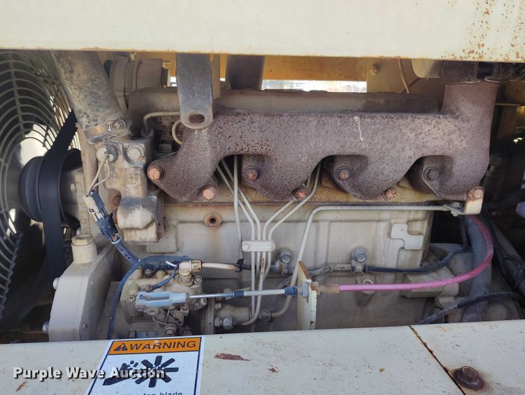 image for item DP5096 1999 Ingersoll Rand SD-40D single drum vibratory roller