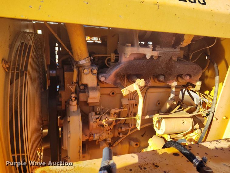 image for item DP5098 2002 Bandit 250 wood chipper