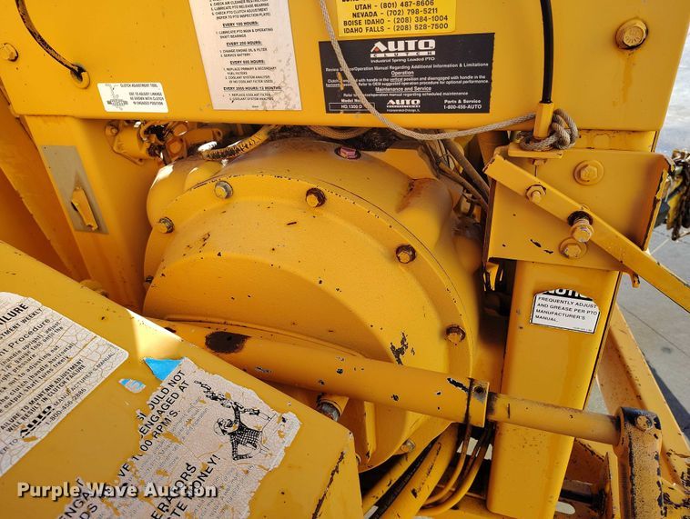 image for item DP5098 2002 Bandit 250 wood chipper