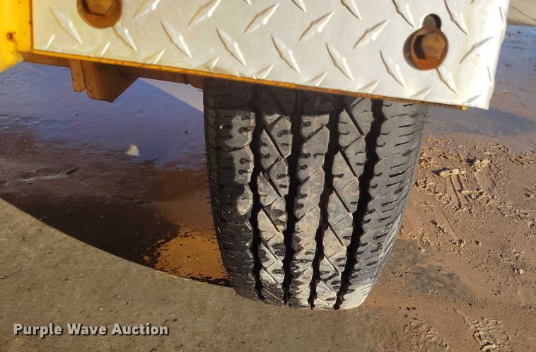 image for item DP5098 2002 Bandit 250 wood chipper