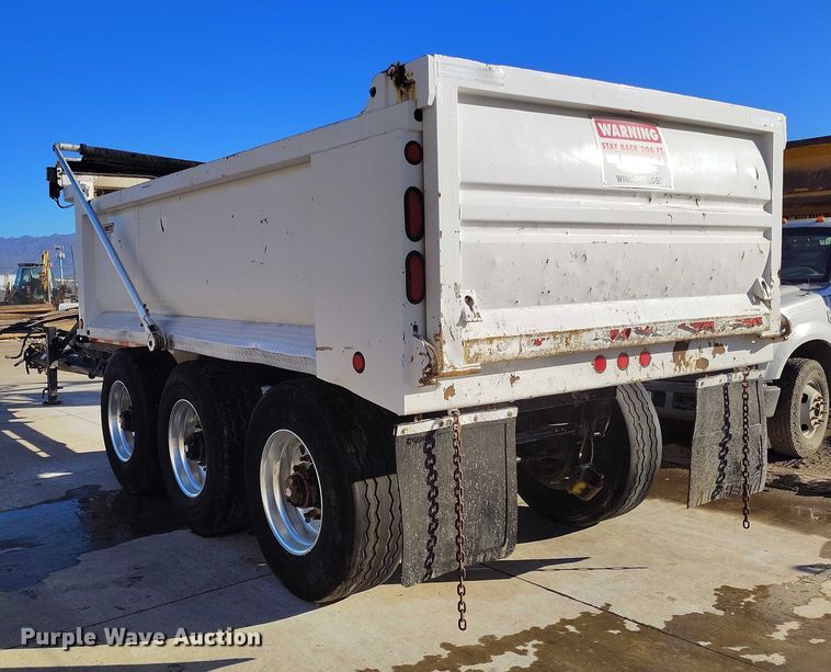 image for item DP5099 2006 Clement 3AT1511 end dump pup trailer