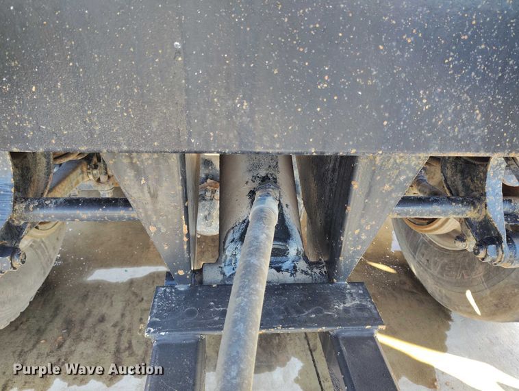 image for item DP5099 2006 Clement 3AT1511 end dump pup trailer