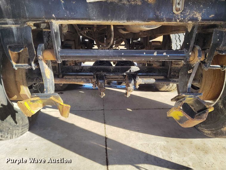 image for item DP5099 2006 Clement 3AT1511 end dump pup trailer