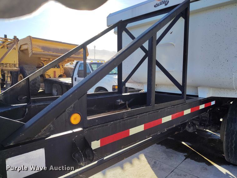 image for item DP5099 2006 Clement 3AT1511 end dump pup trailer