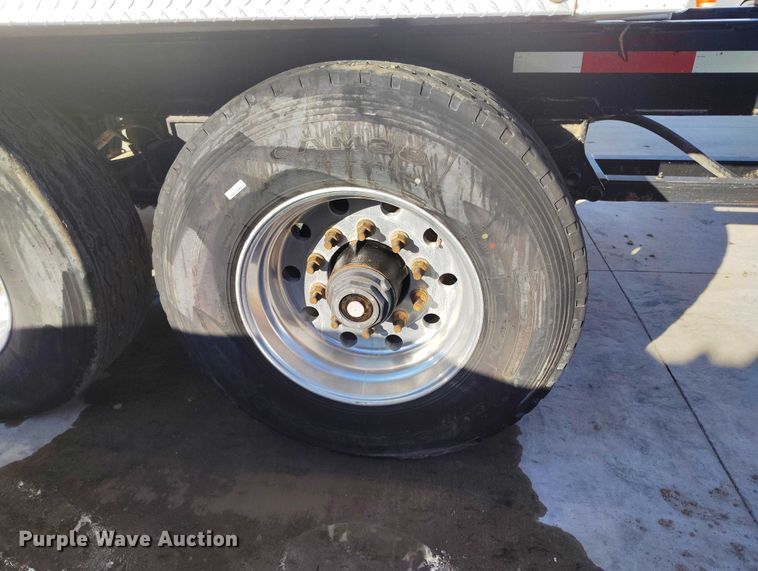 image for item DP5099 2006 Clement 3AT1511 end dump pup trailer