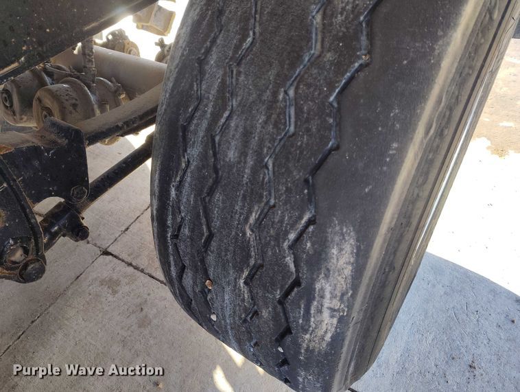 image for item DP5099 2006 Clement 3AT1511 end dump pup trailer