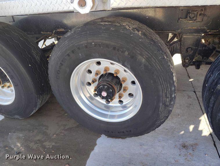 image for item DP5099 2006 Clement 3AT1511 end dump pup trailer