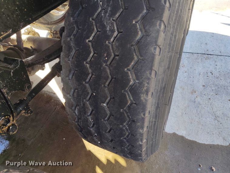 image for item DP5099 2006 Clement 3AT1511 end dump pup trailer