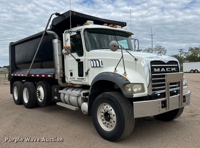image for item DP8907 2007 Mack CTP713 dump truck
