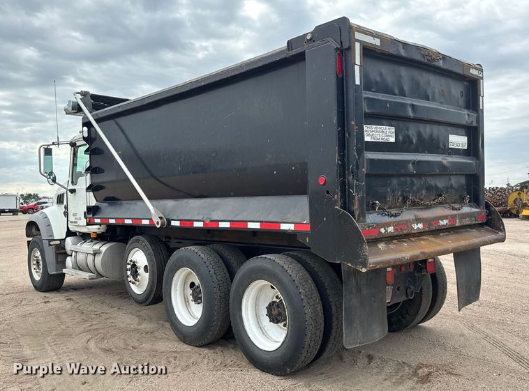 image for item DP8907 2007 Mack CTP713 dump truck