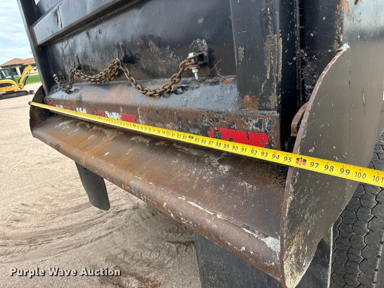 image for item DP8907 2007 Mack CTP713 dump truck