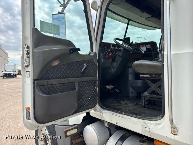 image for item DP8907 2007 Mack CTP713 dump truck
