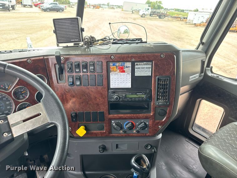 image for item DP8907 2007 Mack CTP713 dump truck