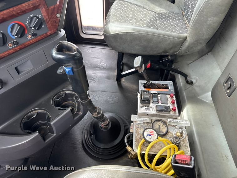 image for item DP8907 2007 Mack CTP713 dump truck