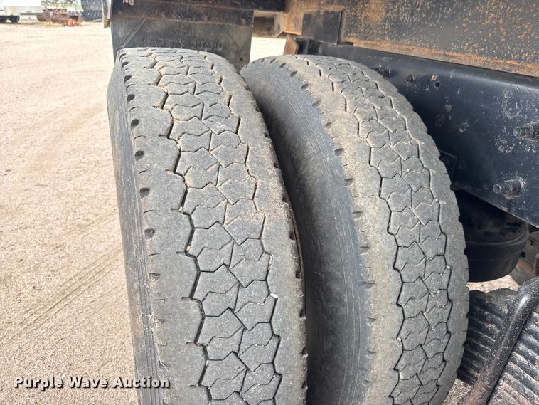 image for item DP8907 2007 Mack CTP713 dump truck