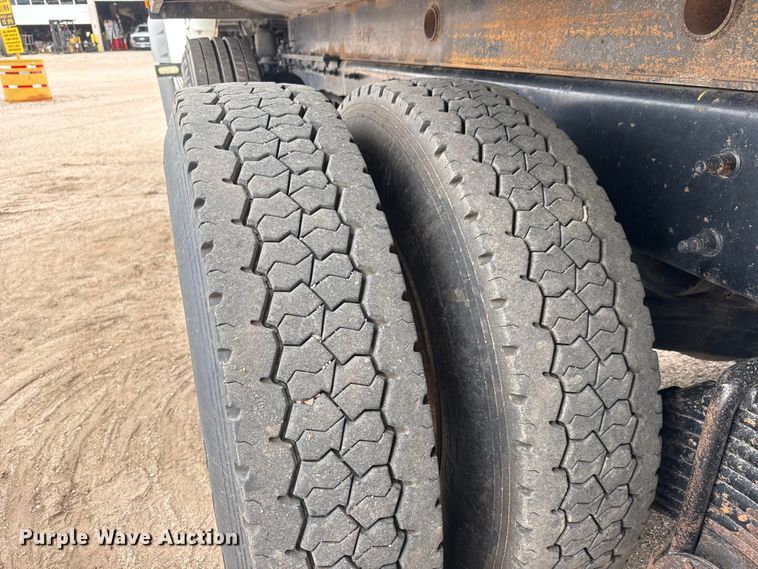 image for item DP8907 2007 Mack CTP713 dump truck