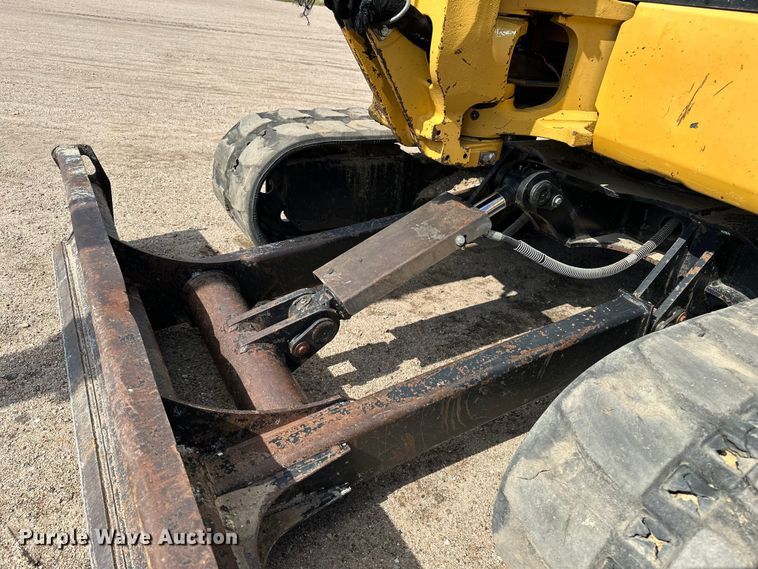 image for item DP8908 2011 Caterpillar 305D CR mini excavator