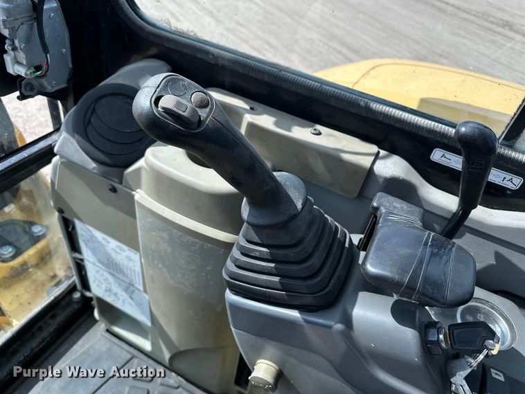 image for item DP8908 2011 Caterpillar 305D CR mini excavator