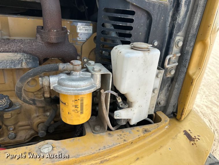 image for item DP8908 2011 Caterpillar 305D CR mini excavator