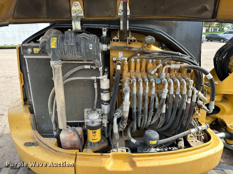 image for item DP8908 2011 Caterpillar 305D CR mini excavator