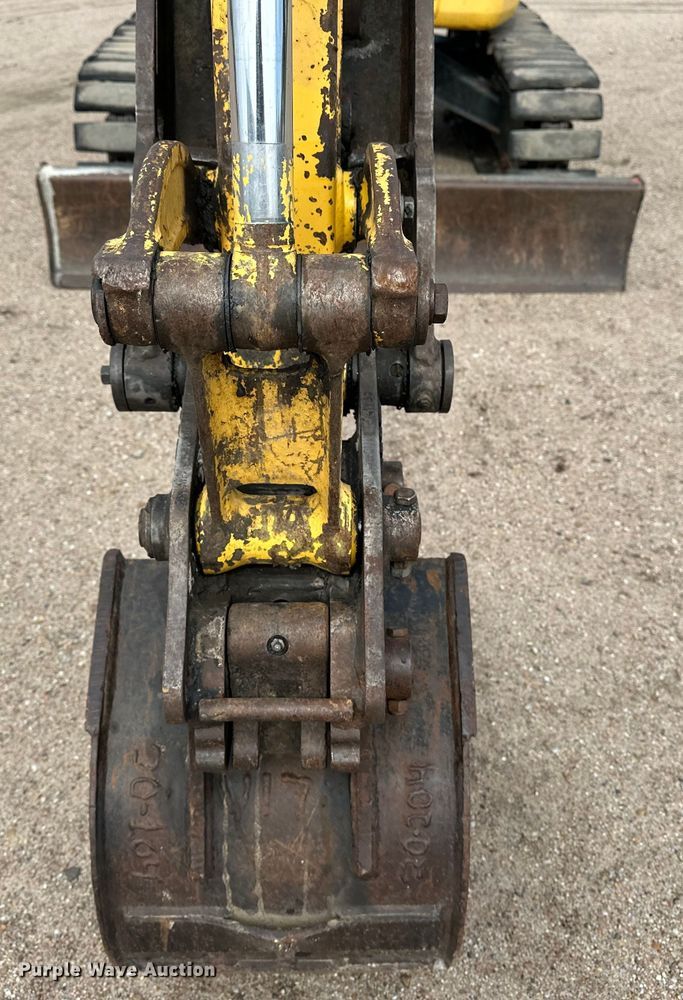 image for item DP8909 2008 Komatsu PC35MR-3 mini excavator