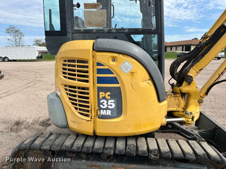 image for item DP8909 2008 Komatsu PC35MR-3 mini excavator