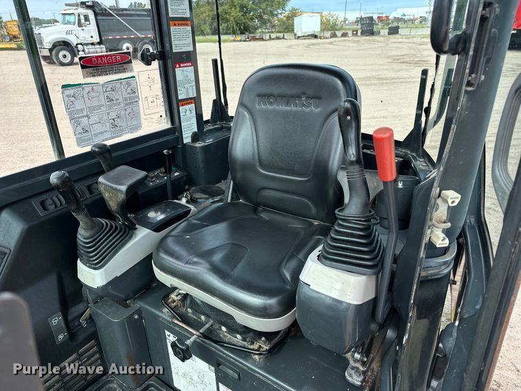 image for item DP8909 2008 Komatsu PC35MR-3 mini excavator