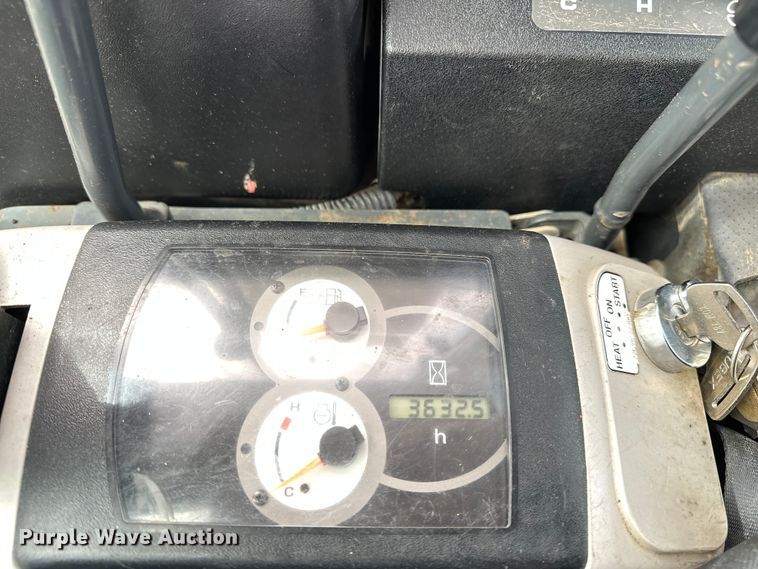 image for item DP8909 2008 Komatsu PC35MR-3 mini excavator