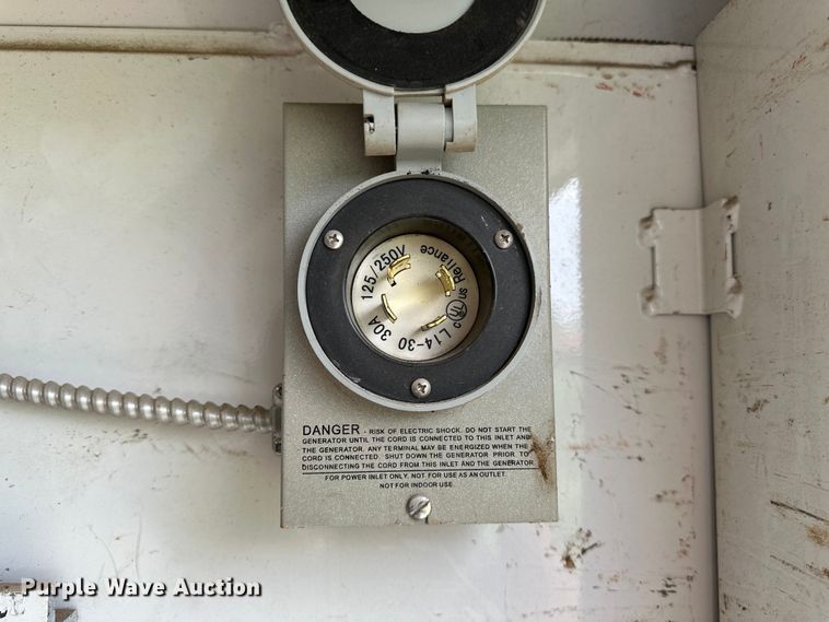 image for item DP8910 2020 Titan LR3185 enclosed cargo trailer