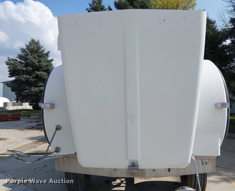 image for item DT6276 2000 Kenworth W900B truck cab and chassis