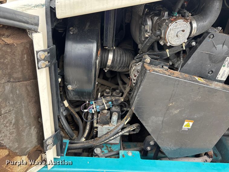 image for item DU1402 Tennant 7400 floor scrubber