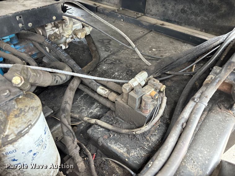 image for item DU1404 2024 Johnson V3000SP street sweeper