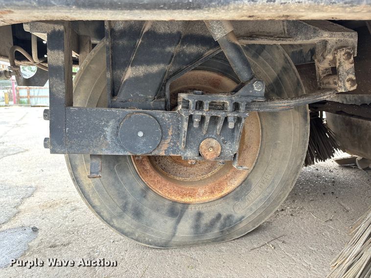 image for item DU1404 2024 Johnson V3000SP street sweeper