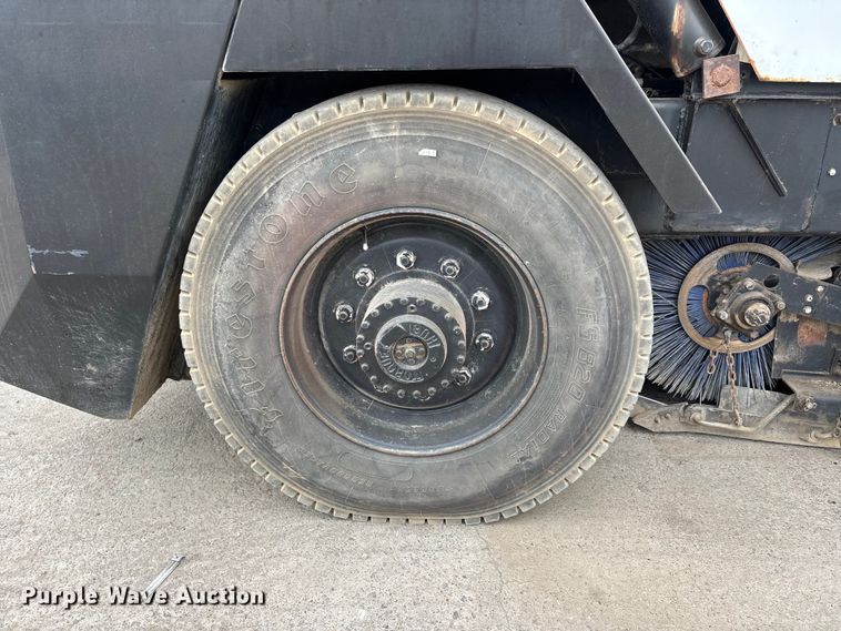 image for item DU1404 2024 Johnson V3000SP street sweeper