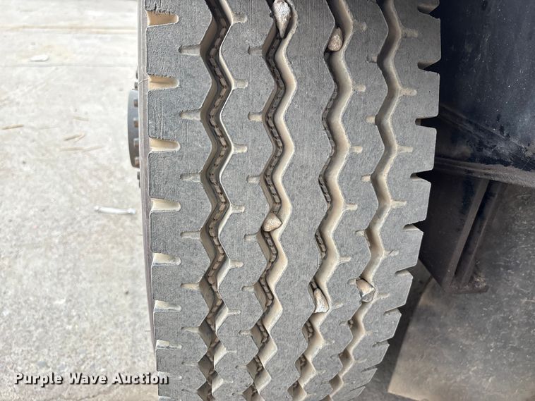 image for item DU1404 2024 Johnson V3000SP street sweeper