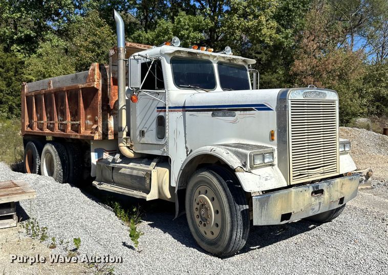 image for item DU1413 1988 Freightliner FLC dump truck