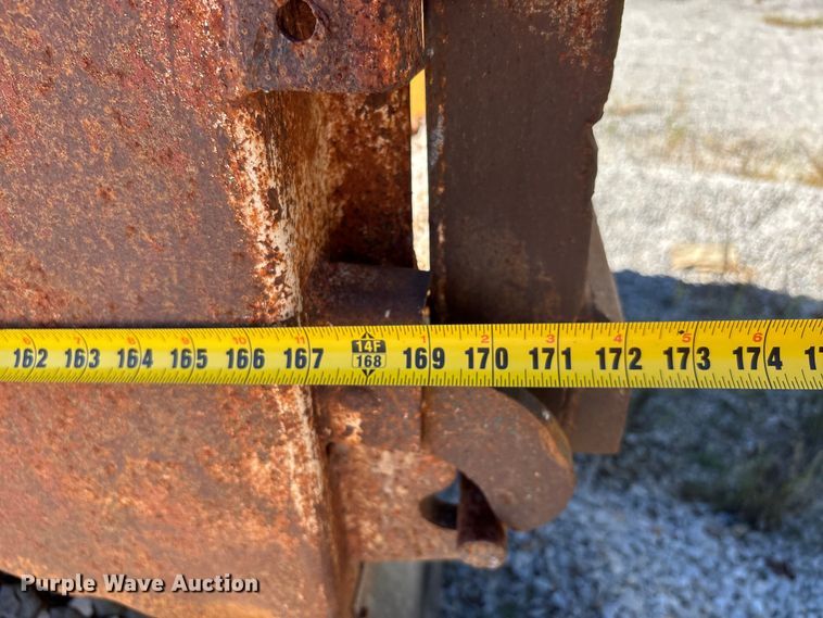 image for item DU1413 1988 Freightliner FLC dump truck