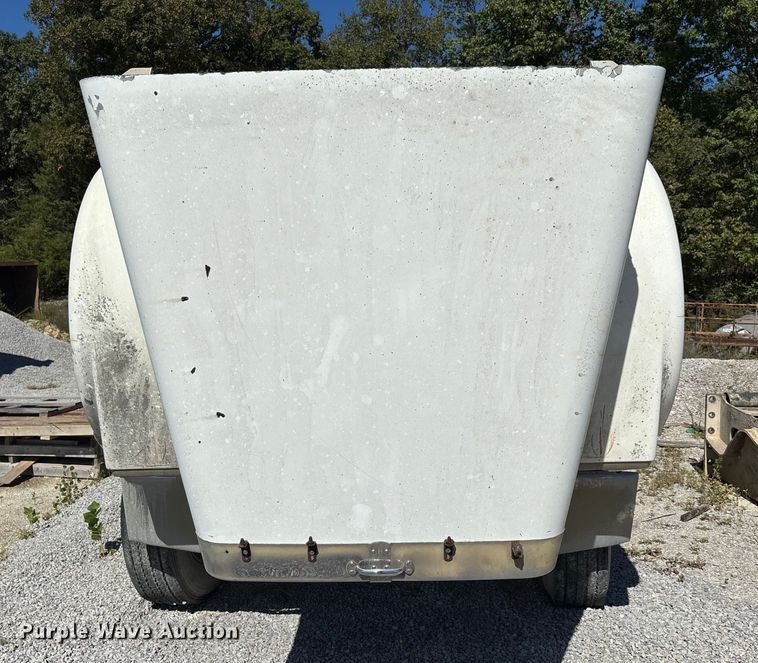 image for item DU1413 1988 Freightliner FLC dump truck