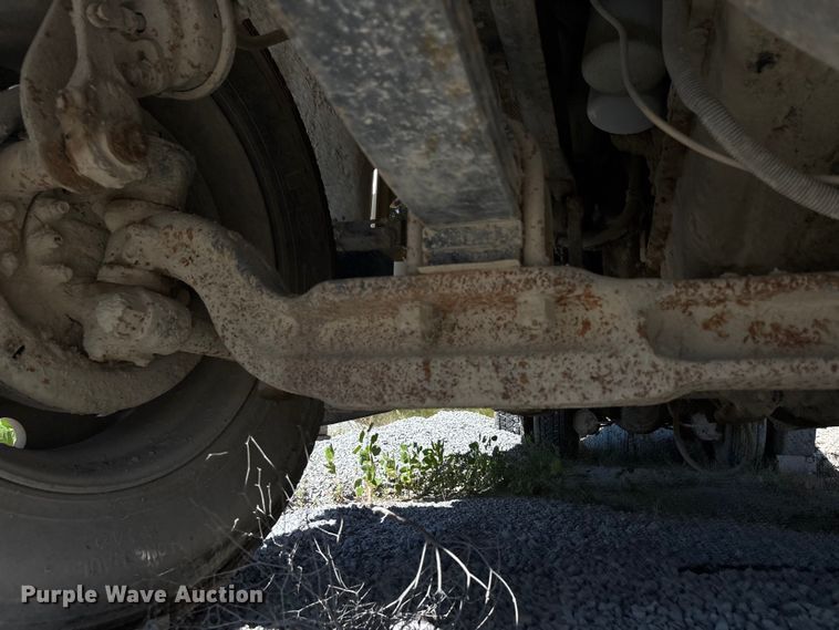 image for item DU1413 1988 Freightliner FLC dump truck