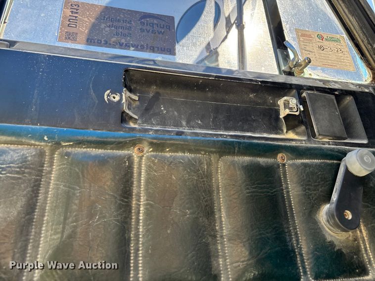 image for item DU1413 1988 Freightliner FLC dump truck