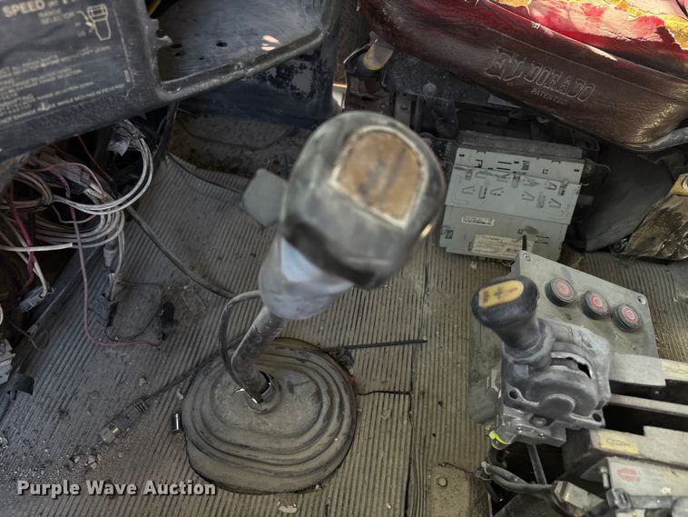 image for item DU1413 1988 Freightliner FLC dump truck