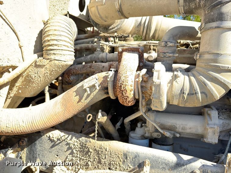 image for item DU1413 1988 Freightliner FLC dump truck