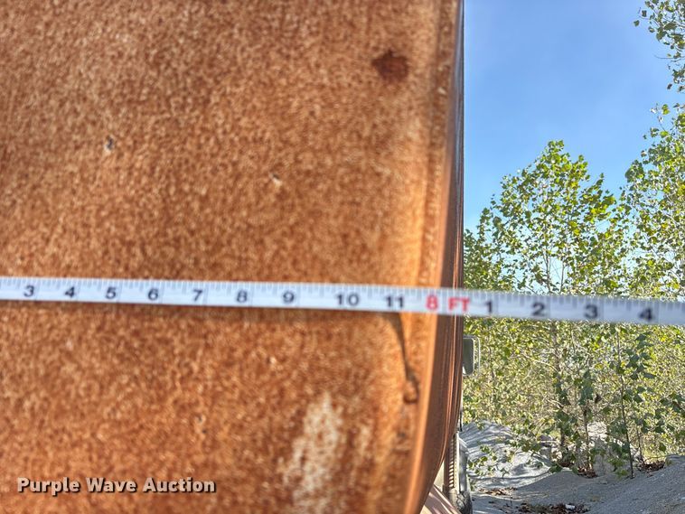 image for item DU1414 1985 Ford 9000 water truck