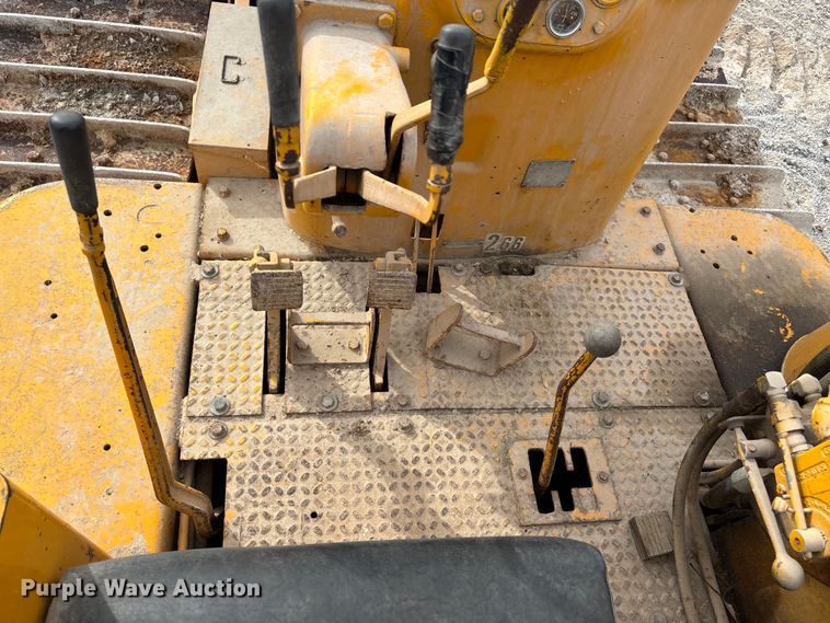 image for item DU1416 1958 Allis-Chalmers 16B cable plow