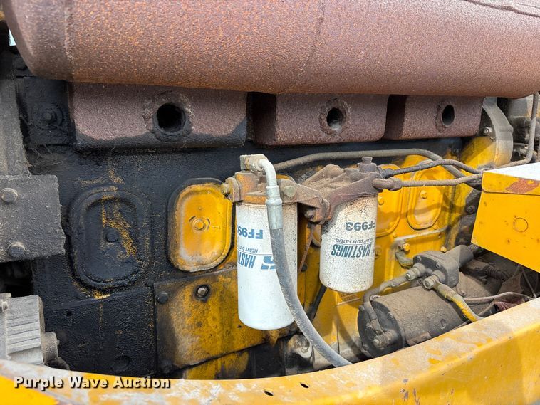 image for item DU1416 1958 Allis-Chalmers 16B cable plow