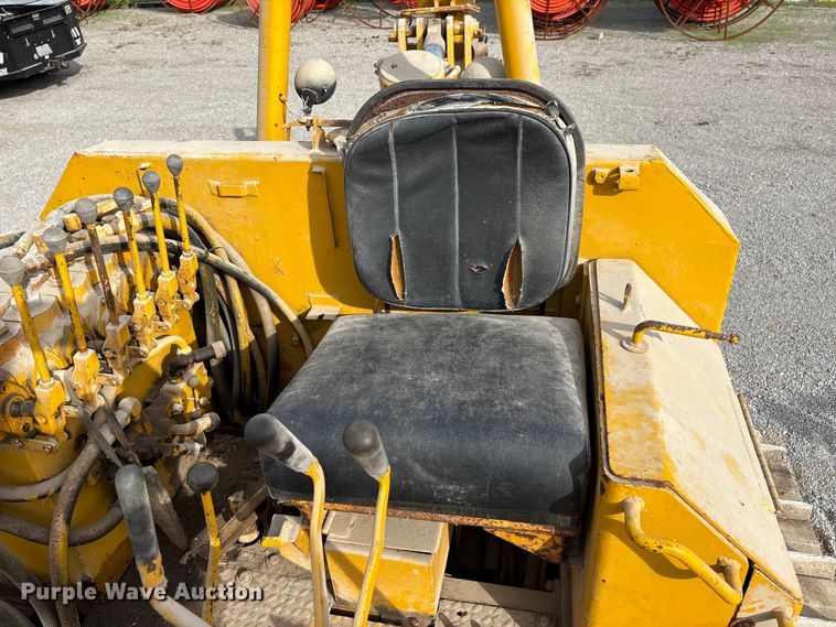 image for item DU1417 1958 Allis-Chalmers 16B cable plow