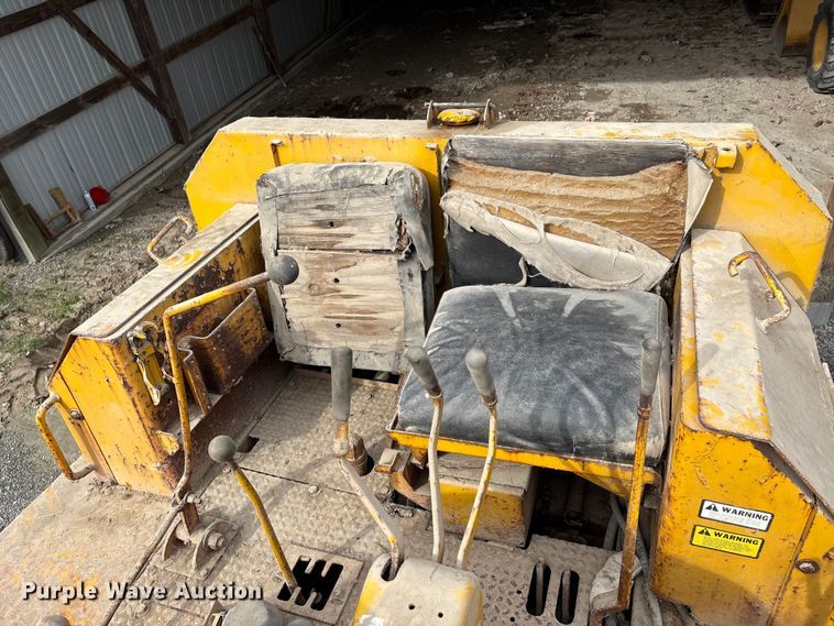 image for item DU1418 1958 Allis-Chalmers 16B dozer