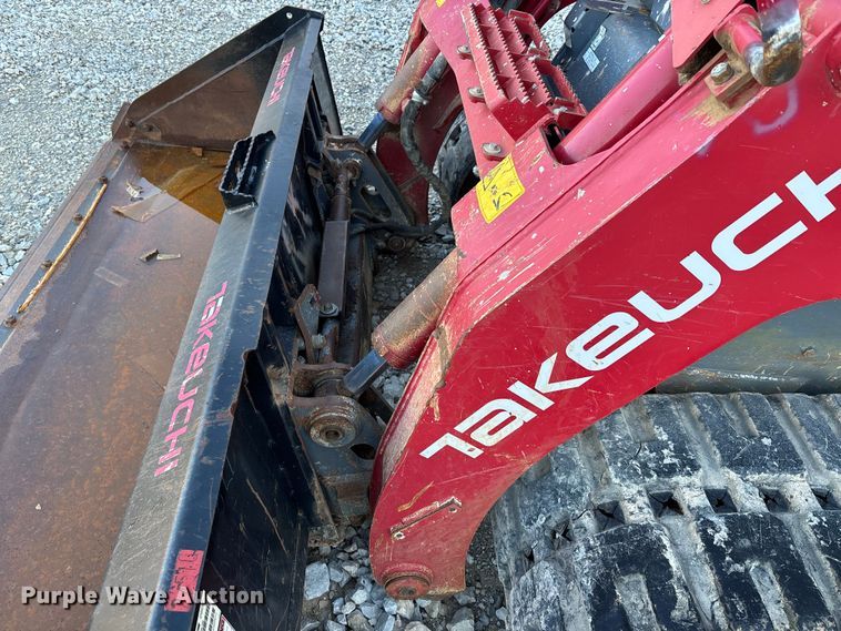 image for item DU1485 2021 Takeuchi TL12V2 tracked skid steer loader