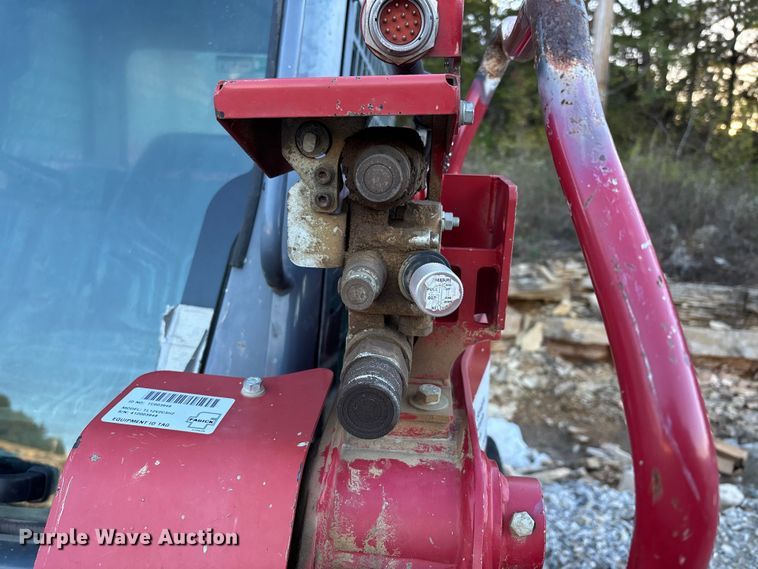 image for item DU1485 2021 Takeuchi TL12V2 tracked skid steer loader