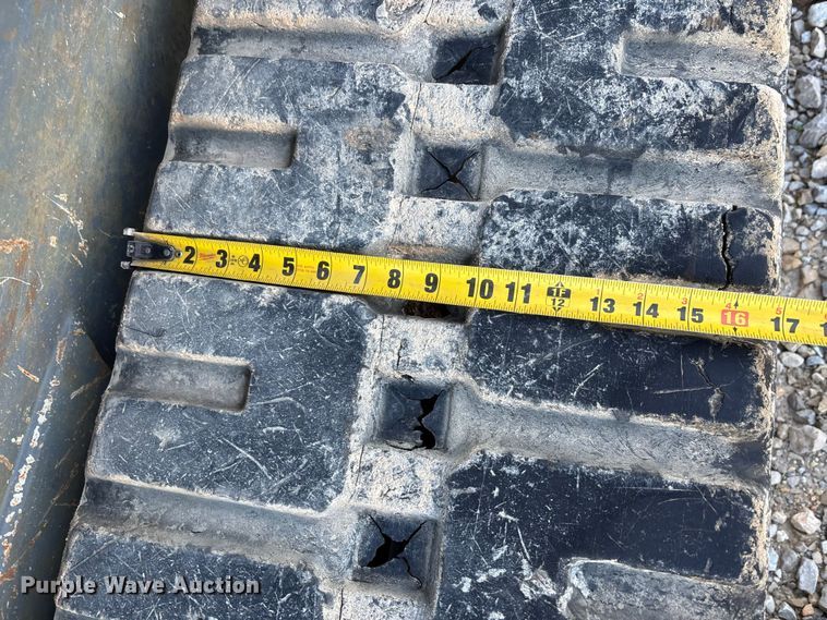 image for item DU1485 2021 Takeuchi TL12V2 tracked skid steer loader